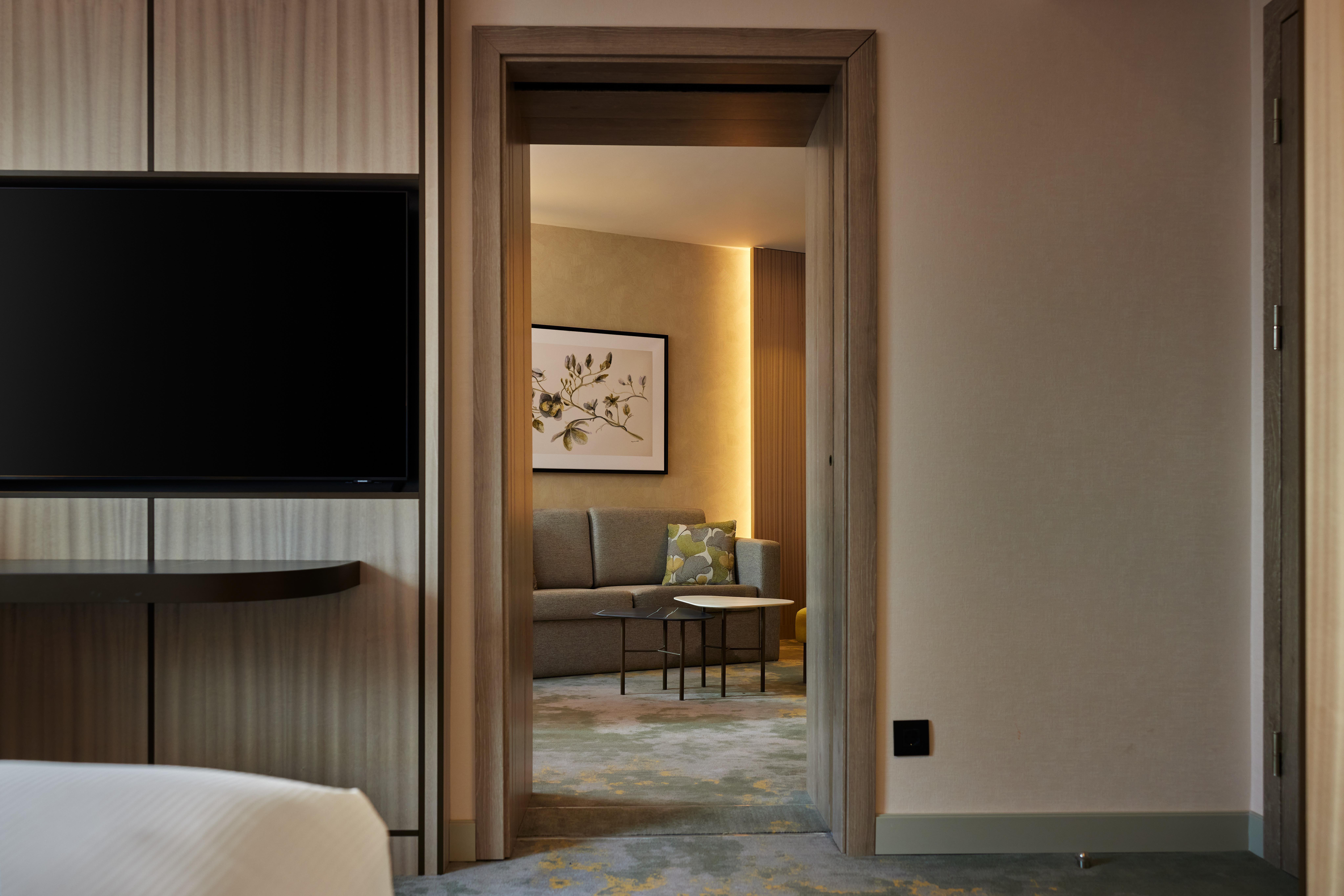 Hilton Sofia Hotell Exteriör bild