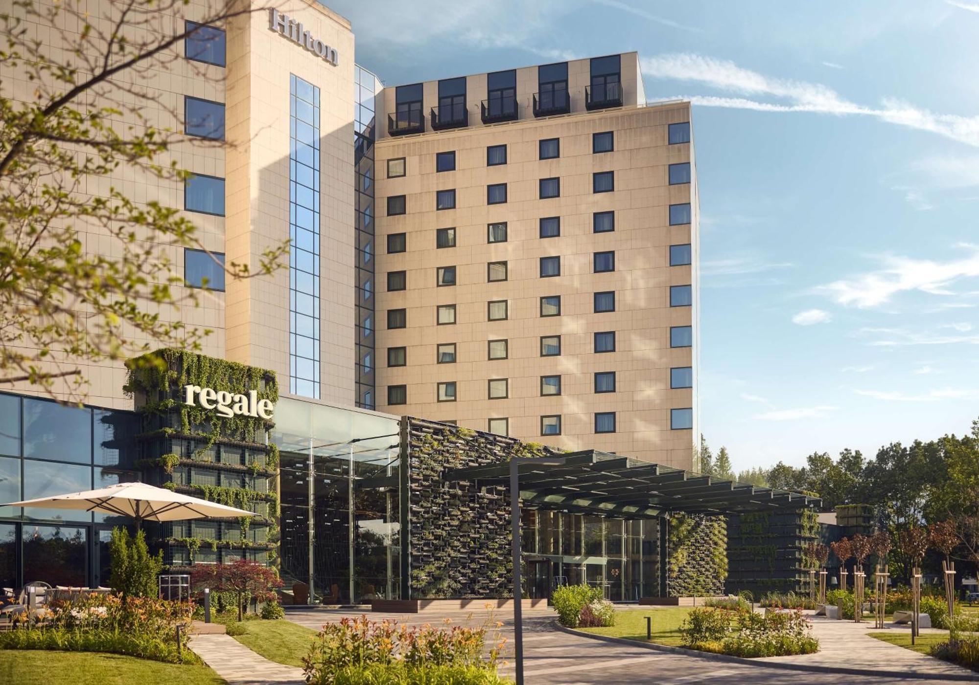 Hilton Sofia Hotell Exteriör bild